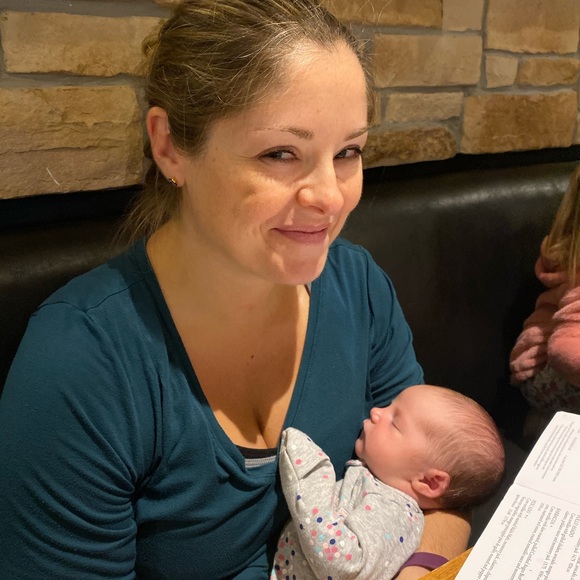 Meet your Posher, Heidi - Picture 1 of 1